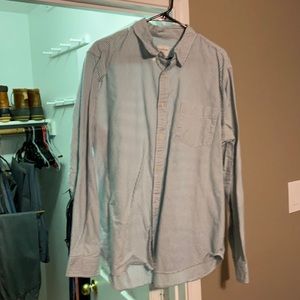 Gap button up shirt